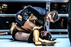"Mayssa is on top for a reason" - Fans bow to the sheer technique Mayssa Bastos displayed against Danielle Kelly in Bangkok