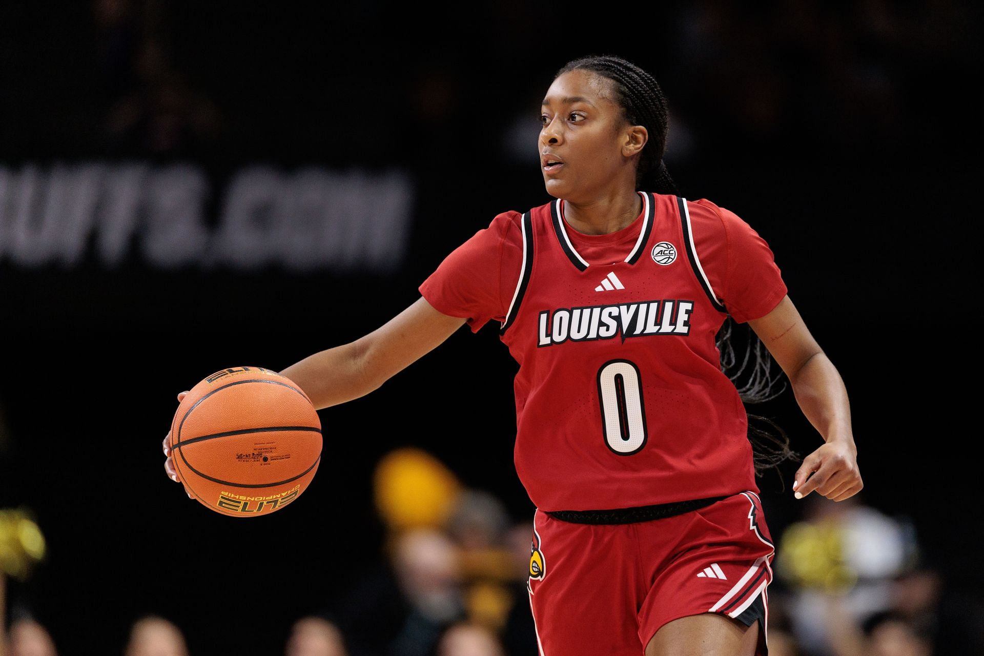 Izela Arenas of the Louisville Cardinals drives to the basket against the Colorado Buffaloes at the CU Events Center on Nov. 30. Photo: Getty