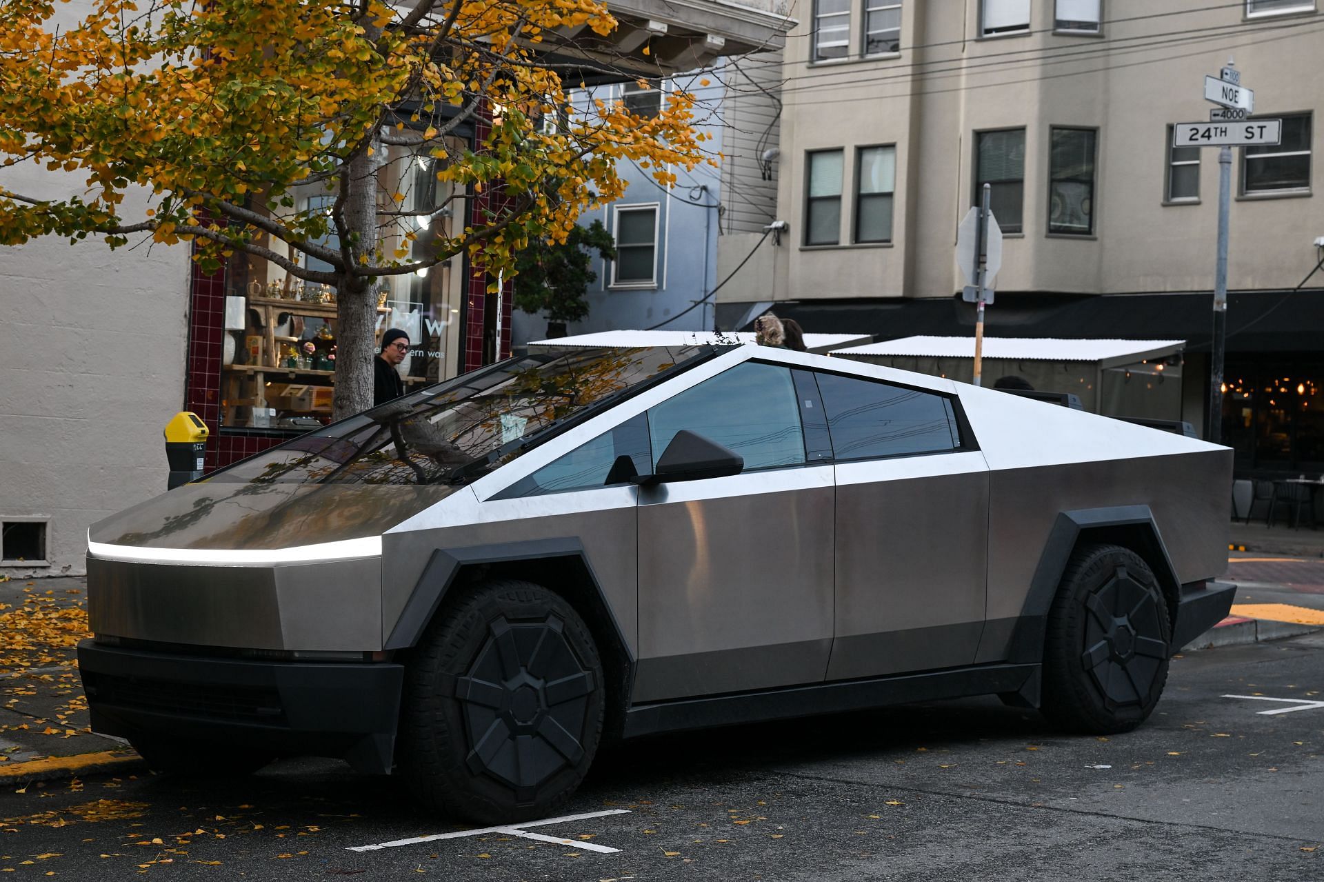 Tesla Cybertruck (Photo by Tayfun Coskun/Anadolu via Getty Images)