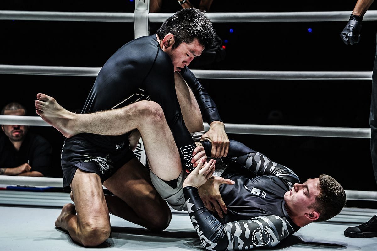 Shinya Aoki and Cole Abate - Photo by ONE Championship