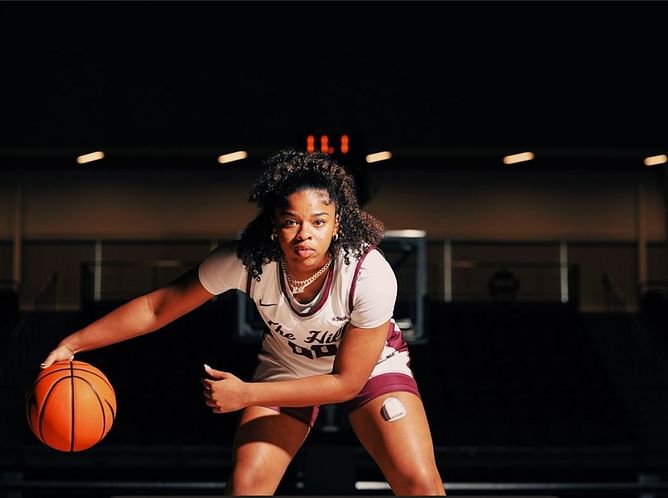 WATCH: Coach Prime's daughter Shelomi Sanders shows off dance moves in grey sweatpants with Alabama A&M teammate