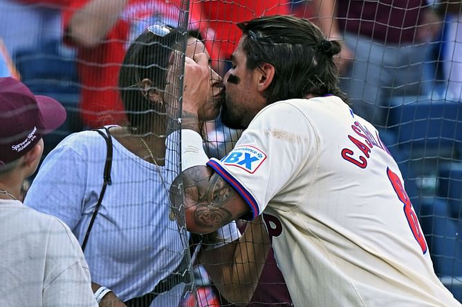 Nick Castellanos' wife Jessica delivers 2-word caption for stunning couple moment with Phillies star