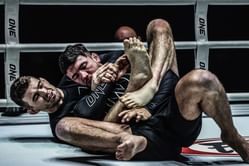 WATCH: Dante Leon gets clinical in dominant submission victory over Bruno Pucci in ONE Championship debut