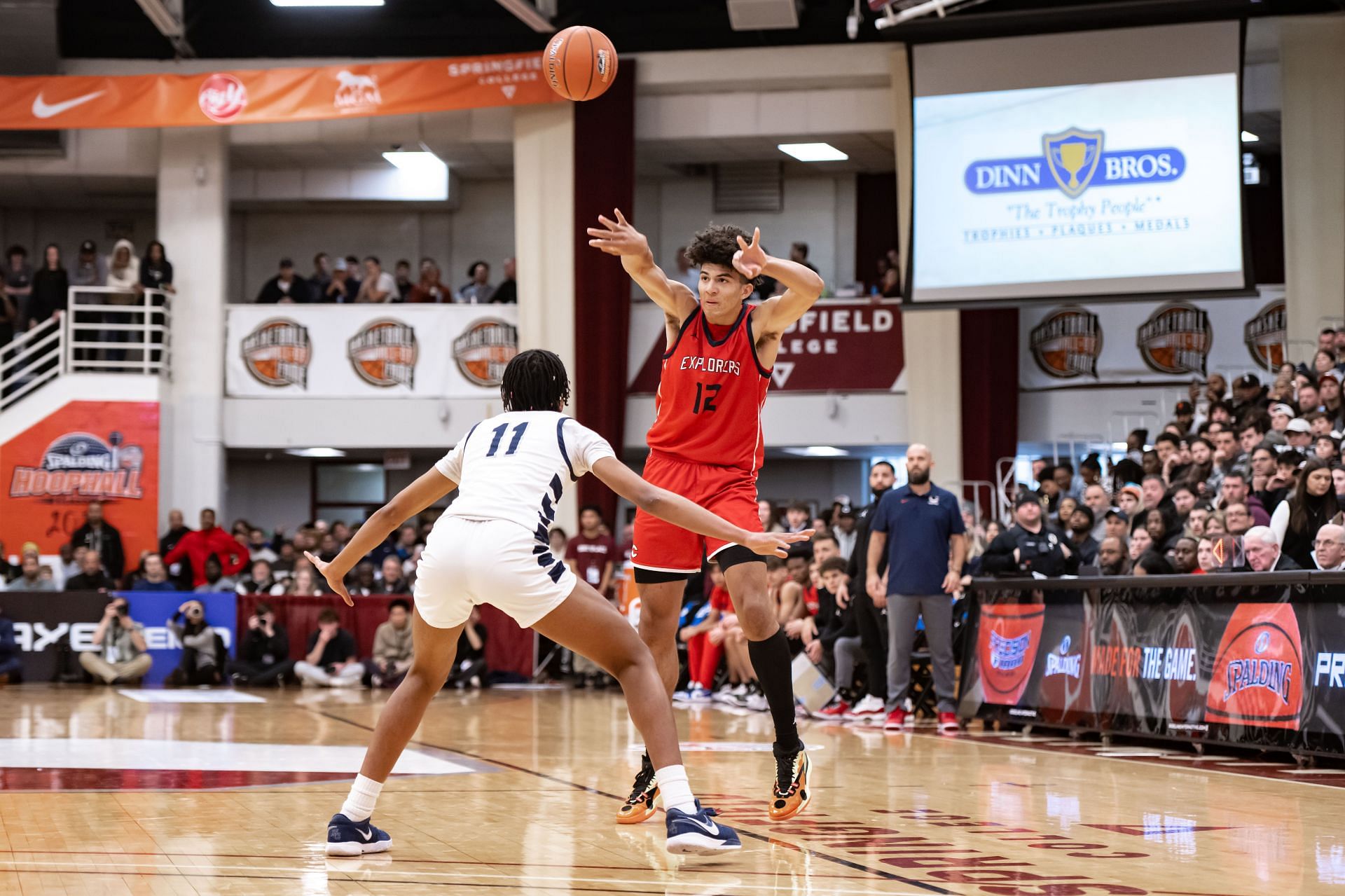 HIGH SCHOOL BASKETBALL: JAN 16 Hoophall Classic - Source: Getty