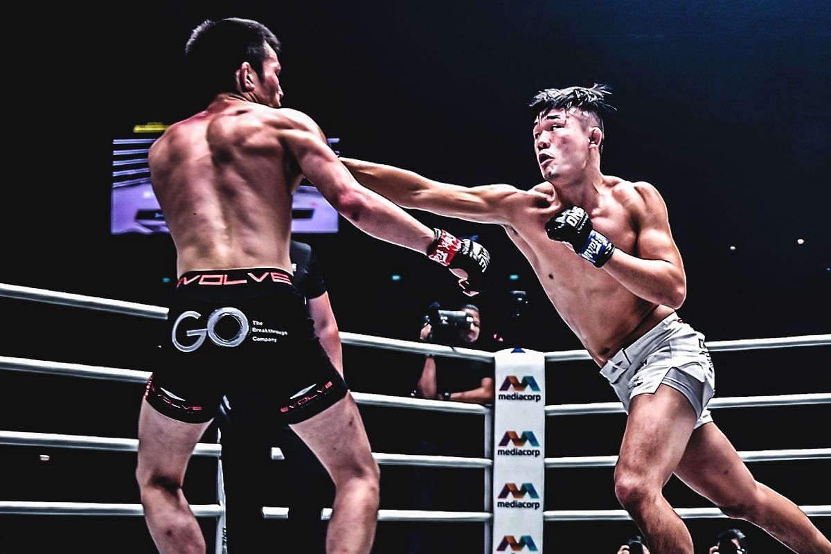 Christian Lee fighting Shinya Aoki | Image credit: ONE Championship