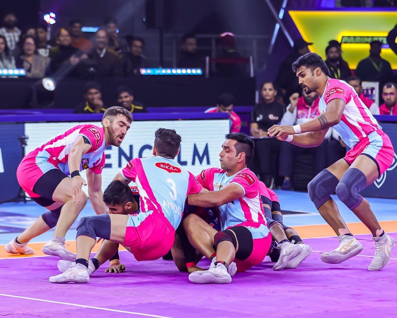 जयपुर पिंक पैंथर्स की टीम एक्शन में होगी (Photo Credit - @JaipurPanthers)