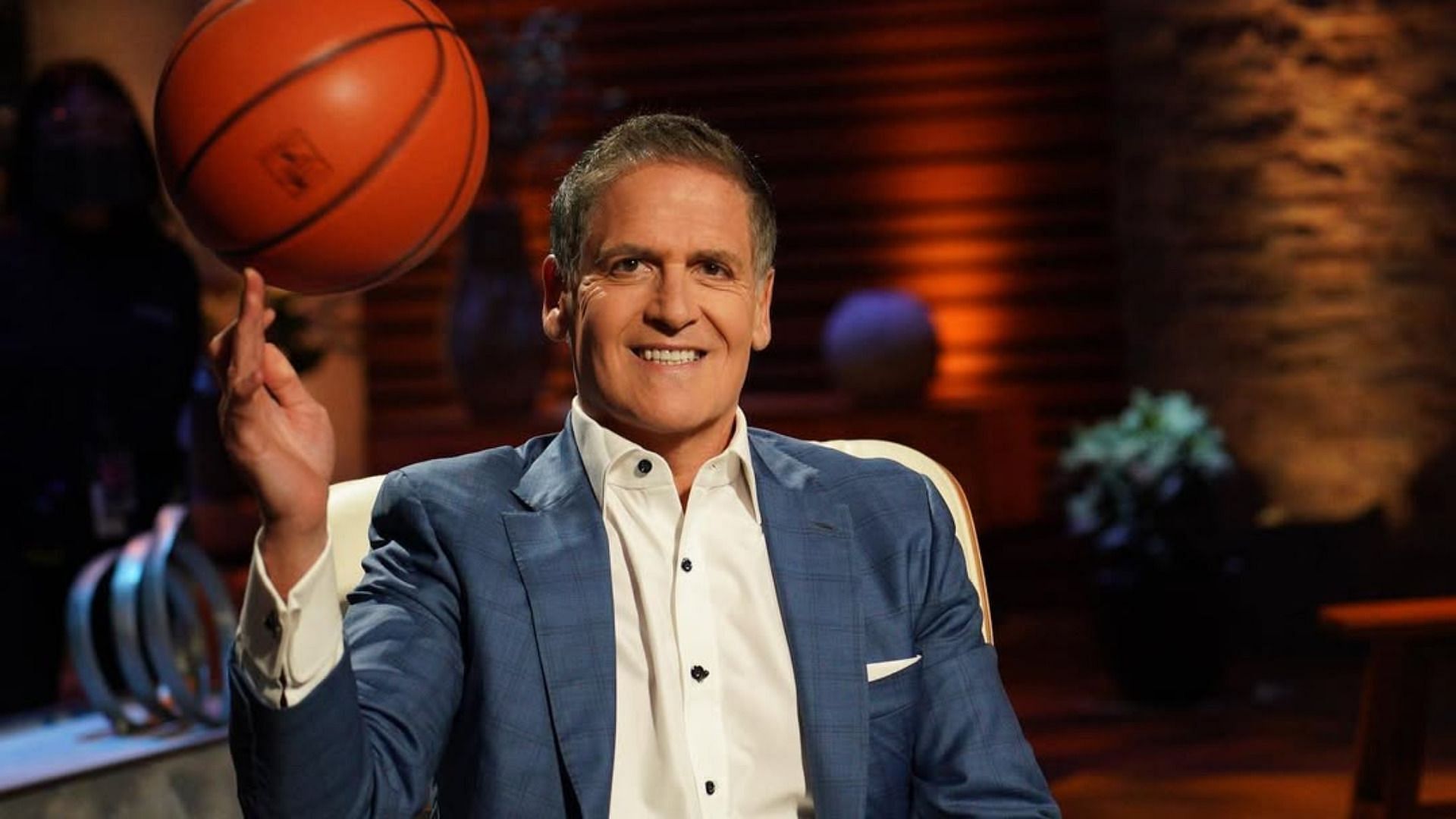 Mark Cuban in Shark Tank (Image source via Instagram @mcuban)