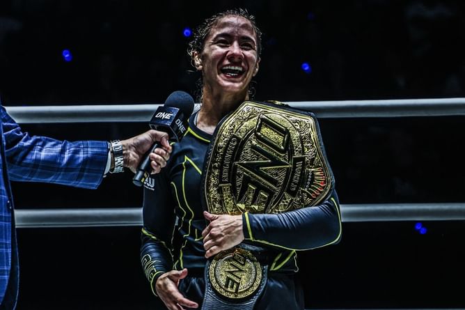“Grateful for the challenges” - Mayssa Bastos proud to retain gold but unsatisfied with taking unanimous decision win