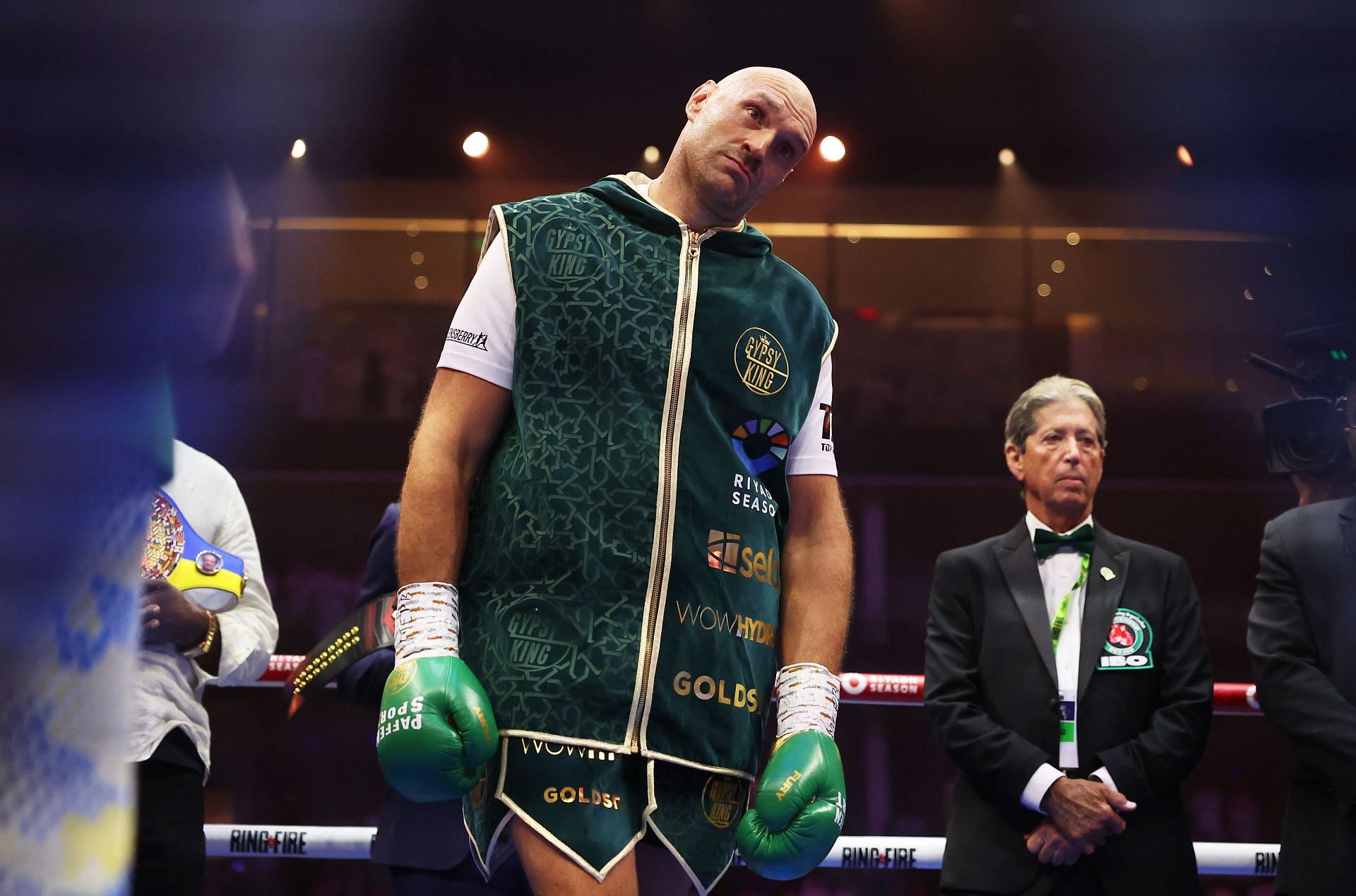 Tyson Fury v Oleksandr Usyk: Ring Of Fire - Fight Night