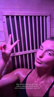 McCall Smith's post workout selfie (Source: @mccallkelli via Instagram)