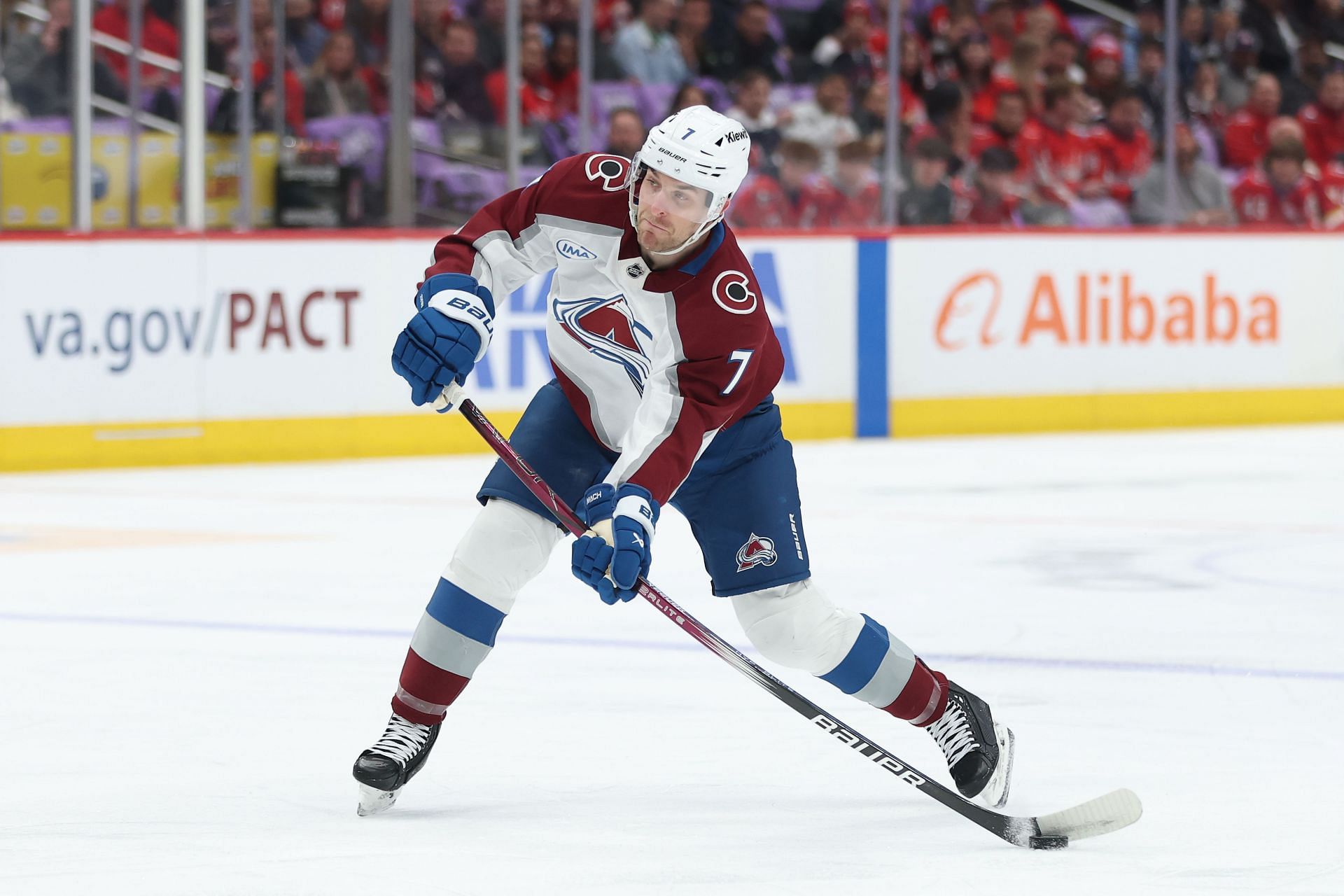 Colorado Avalanche v Washington Capitals