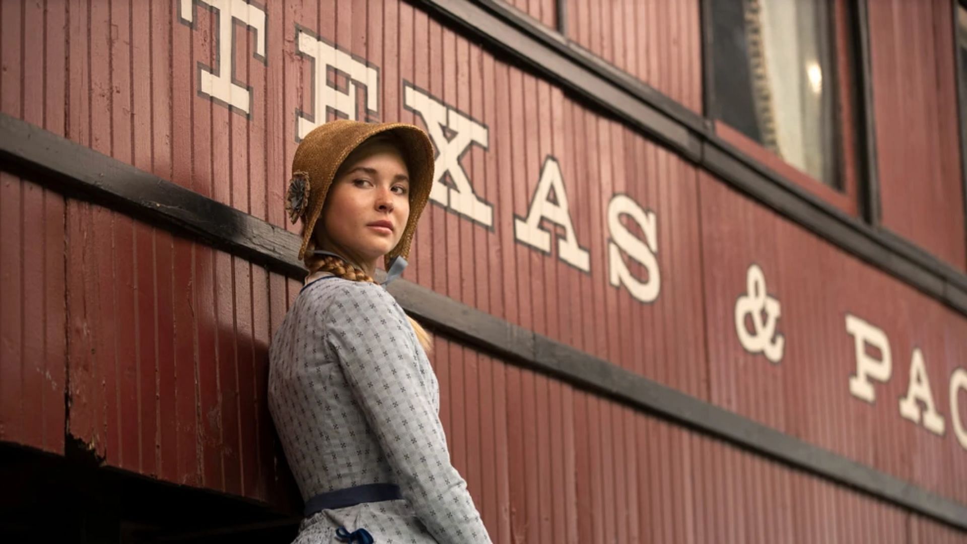 Elsa Dutton in Yellowstone (Image via Paramount Plus)