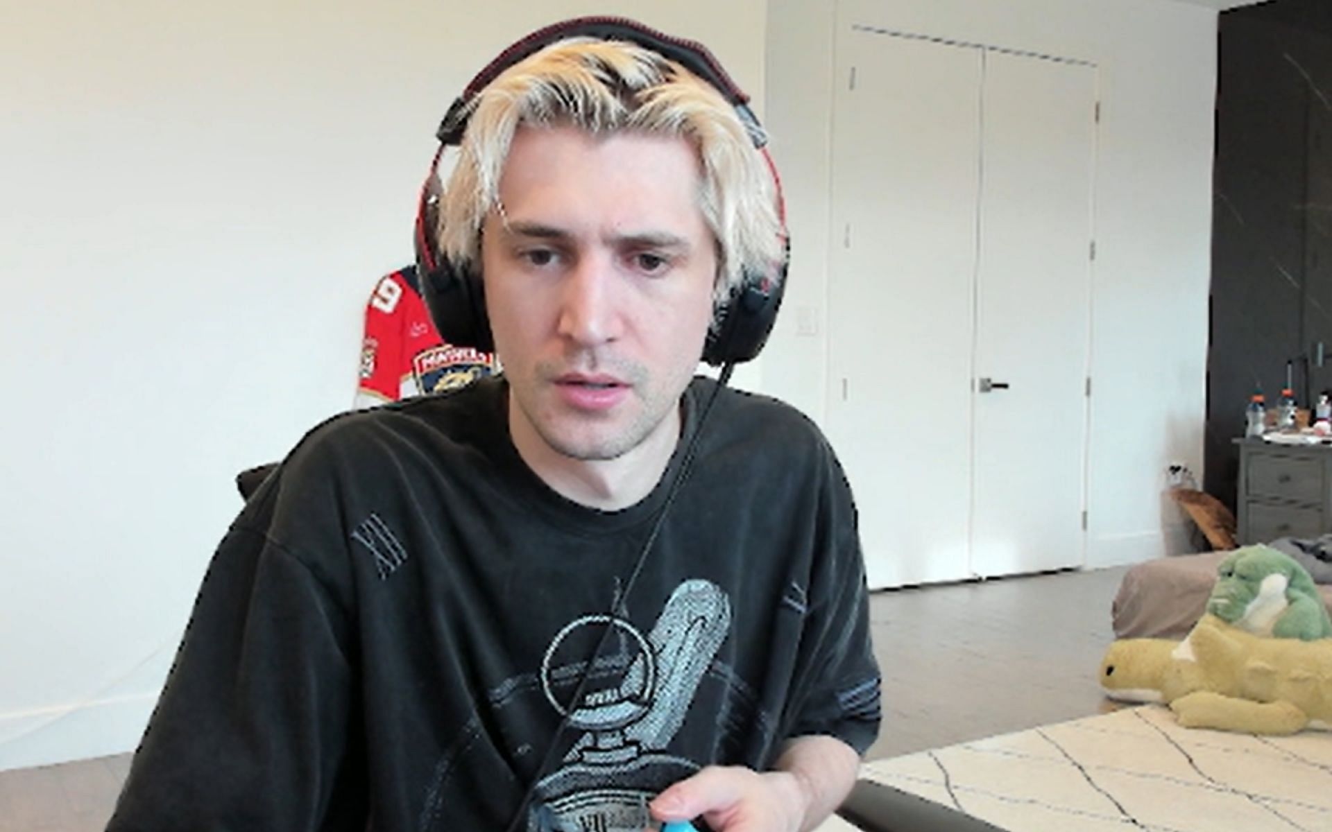 xQc says his career was &quot;threatened&quot; by people at Amazon 