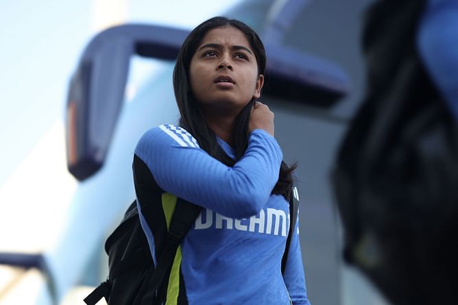 “Full superstar vibe he has” - Shreyanka Patil shares screenshots of chat with coach over Sam Konstas’ knock on Day 1 of 4th BGT 2024-25 Test