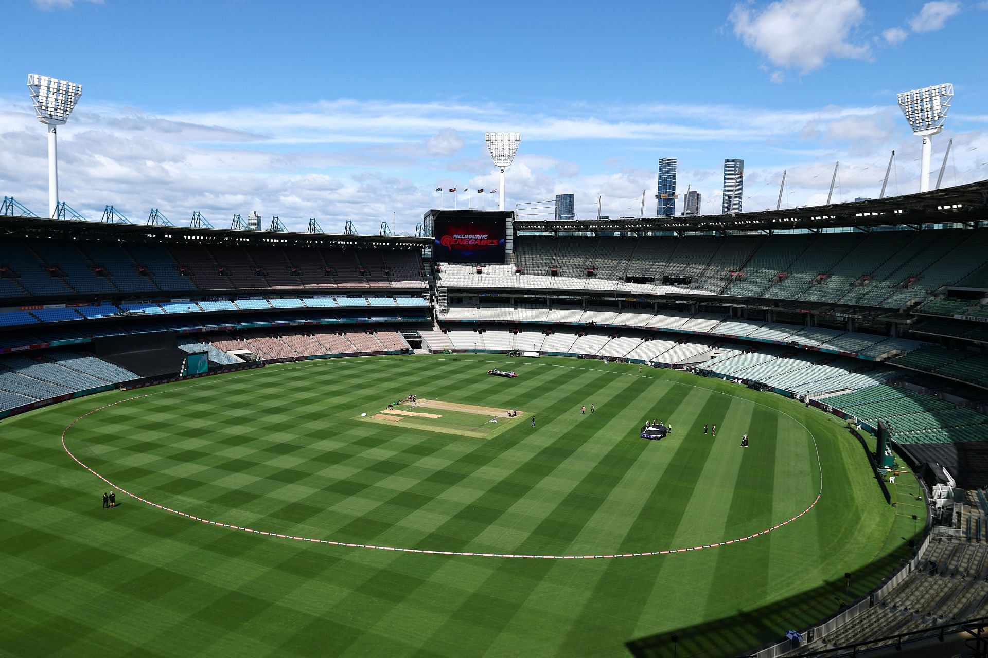 WBBL - The Final: Melbourne Renegades v Brisbane Heat - Source: Getty