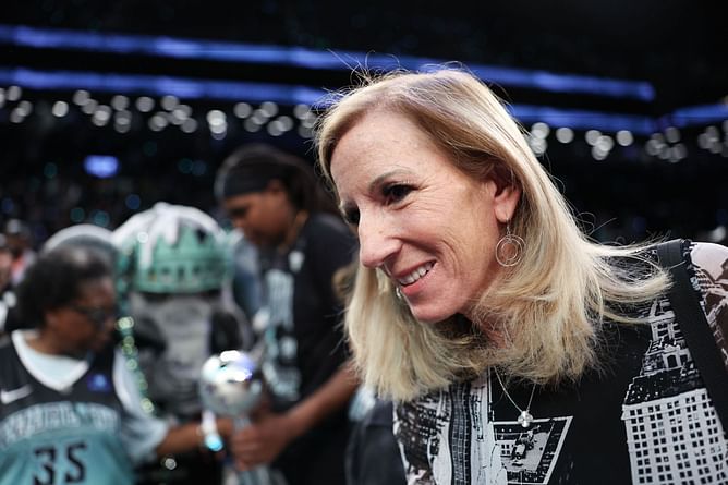 "Least professional league": WNBA fans slam organization for reportedly leaking new Toronto franchise name