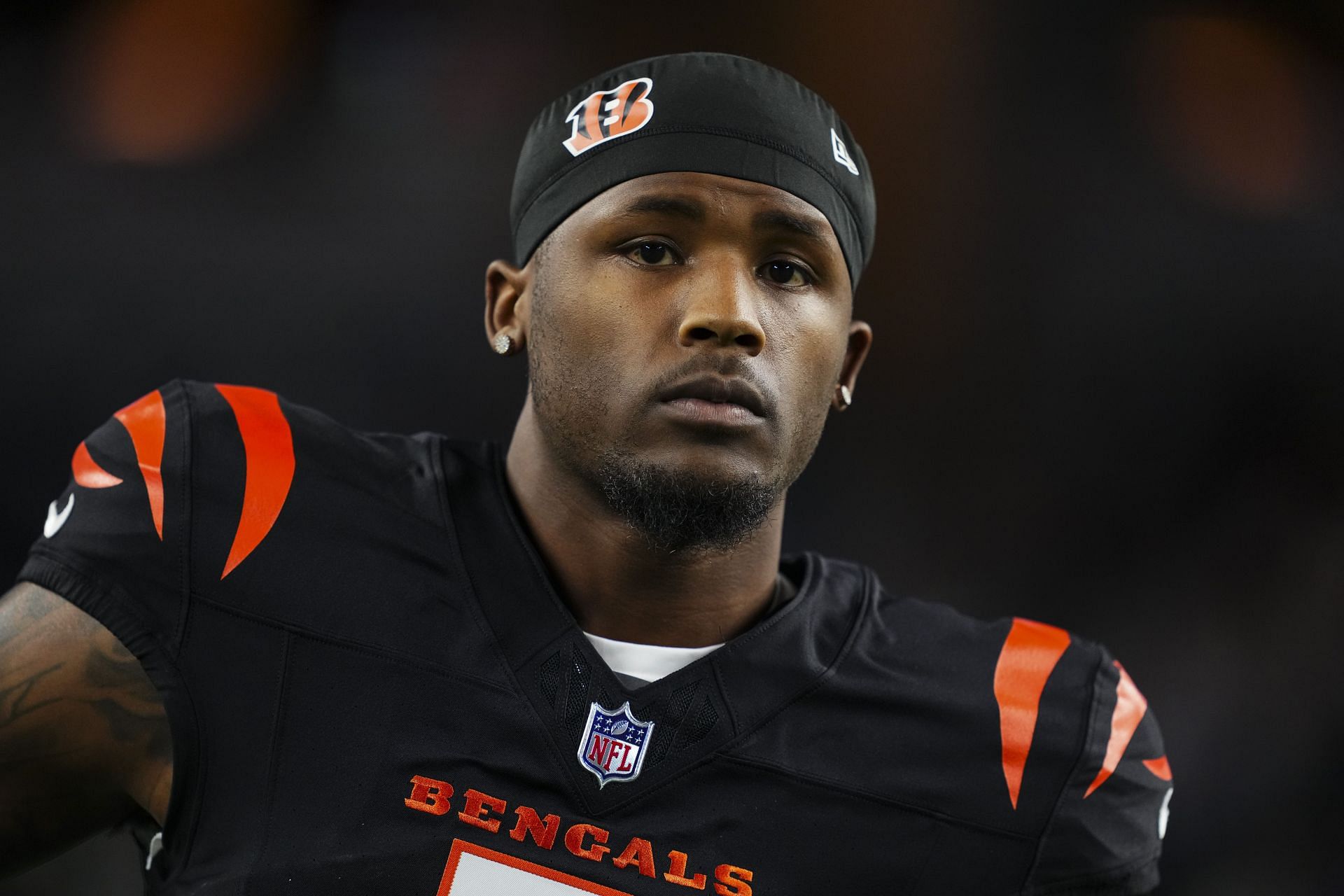 Tee Higgins of the Cincinnati Bengals warms up - Source: Getty