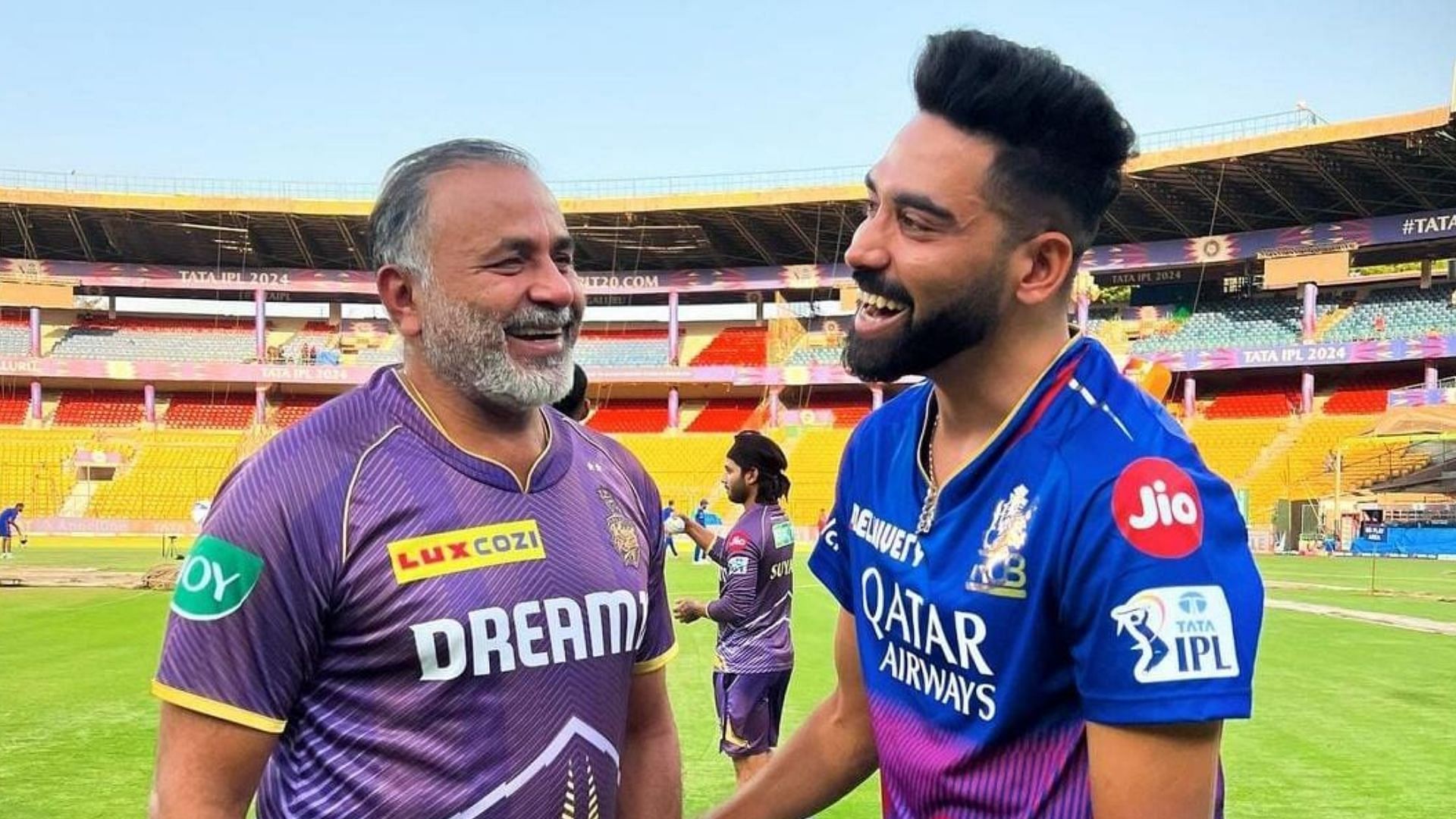 Bharat Arun and Mohammed Siraj during the IPL (Image Credits: Bharat Arun/IG)