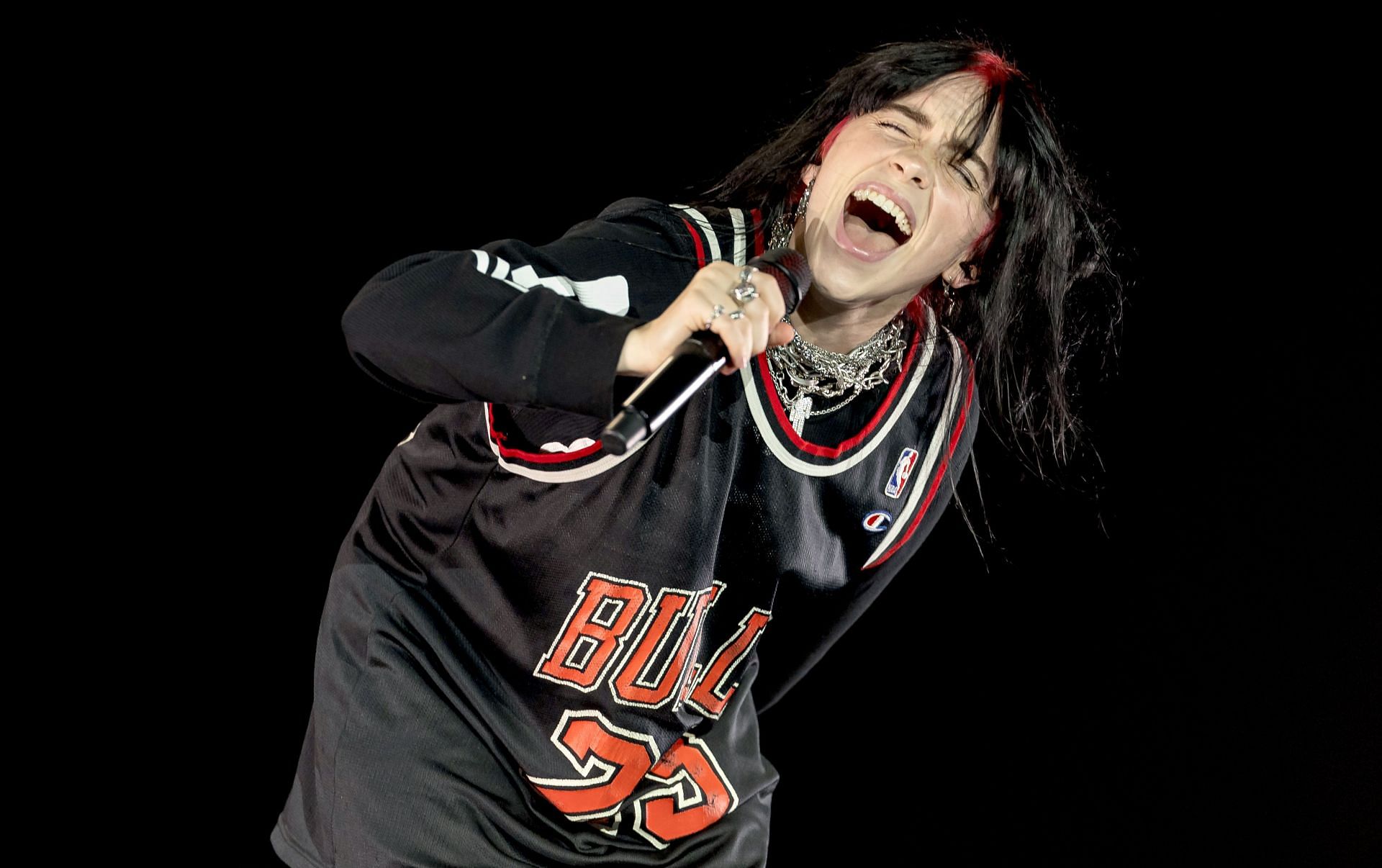 Billie Eilish (Photo by Michael Hickey/Getty Images for ABA)