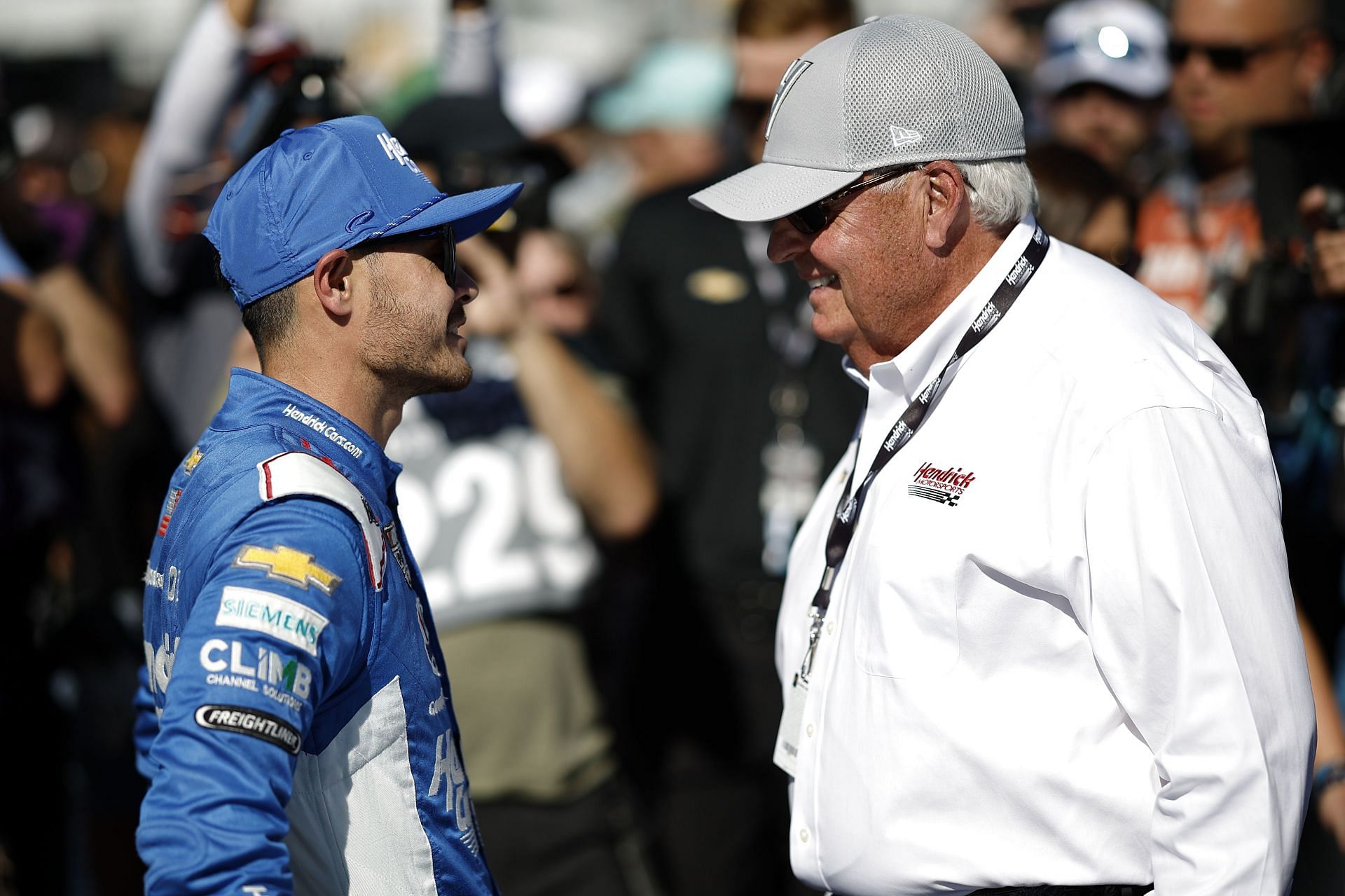 Rick Hendrick (R) with Kyle Larson at the NASCAR Cup Series Championship - Source: Getty