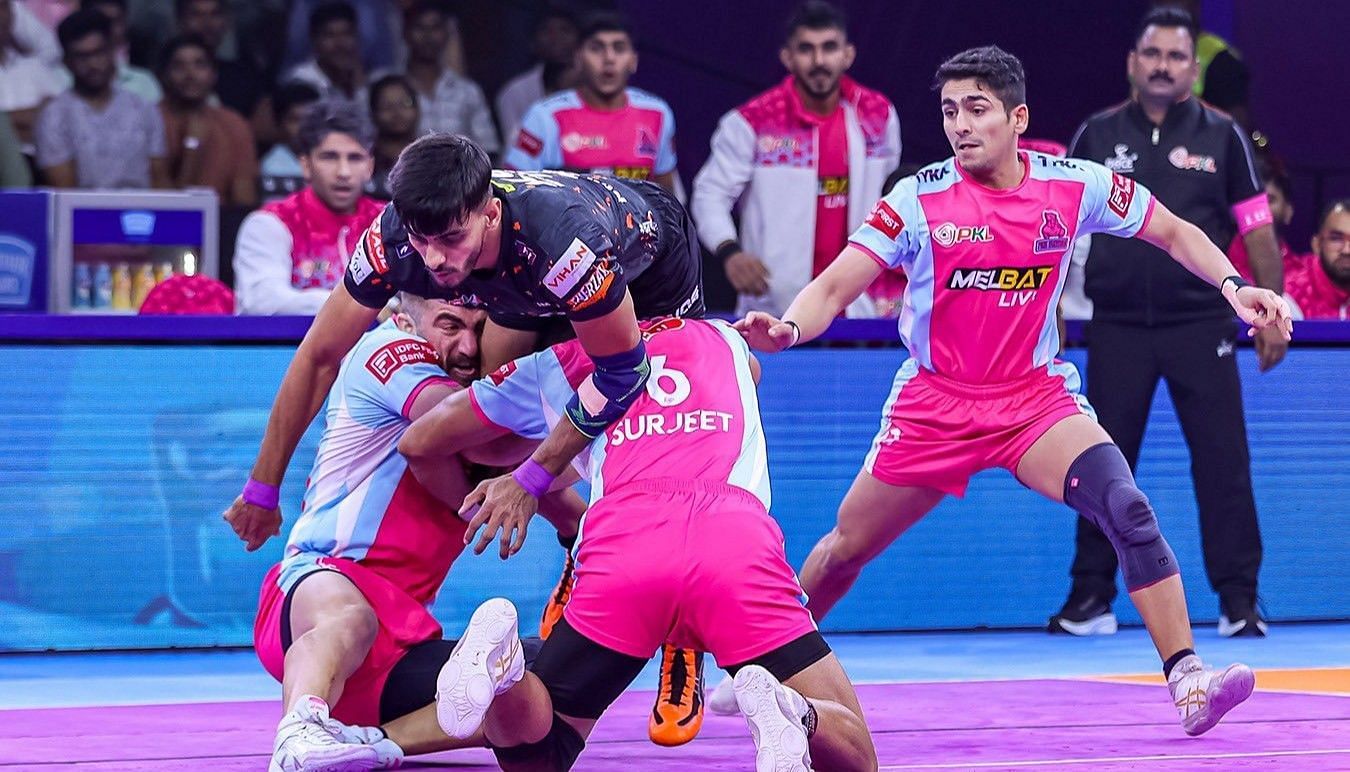 सुरजीत सिंह का प्रदर्शन अच्छा नहीं रहा है (Photo Credit - @JaipurPanthers)