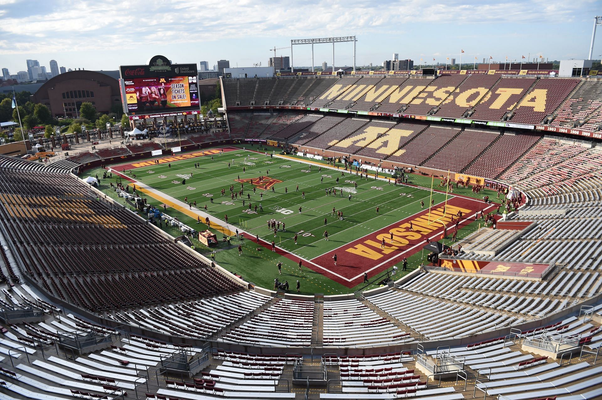 What is the capacity of Minnesota Football Stadium?