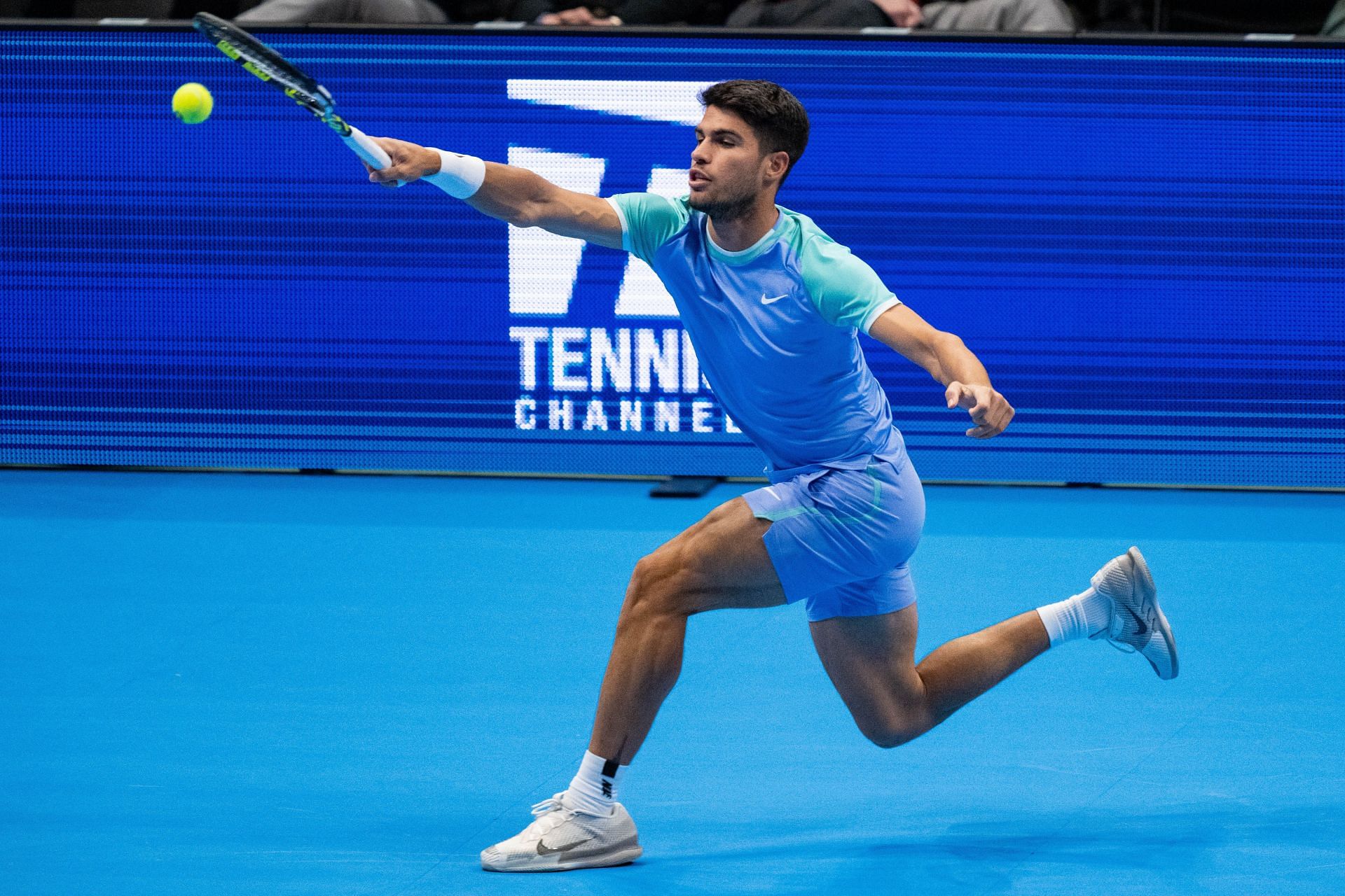 Carlos Alcaraz in action during the Charlotte Invitational 2024. (Source: Getty)