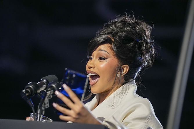 "They laughed when Nicki got swatted"- Internet reacts as Cardi B threatens to dox CPS worker over harassment