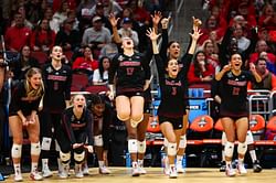 "Pittsburgh looked unstoppable until they weren't"-Fans react as Louisville Cardinals advances to NCAA women's volleyball final after a dominant win