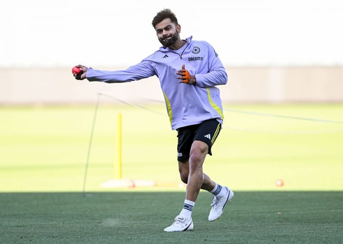 [Watch] Virat Kohli strapped with bandage on his knee during practice session ahead of BGT 2024-25 2nd Test