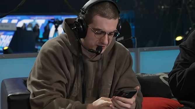 Ukrainian streamer evelone2004 becomes second most subscribed Twitch streamer of all time