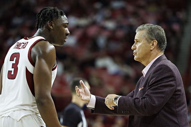 "I begged him, 'please give us 10 minutes'": John Calipari on requesting 20-year-old Arkansas star to play even when "he couldn't walk"
