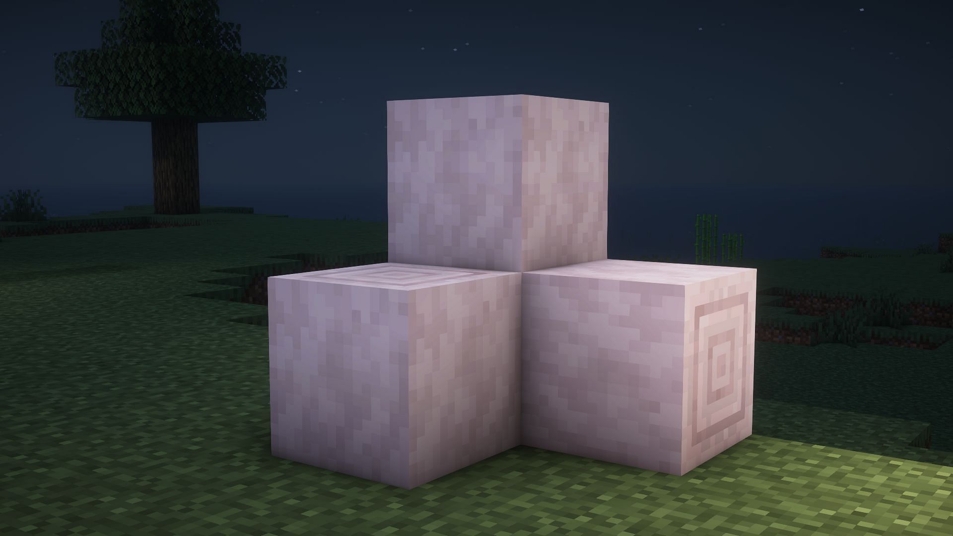 The stripped pale oak log looks like marble from the side (Image via Mojang Studios)