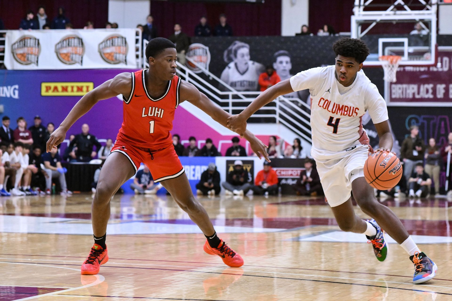 HIGH SCHOOL BASKETBALL: JAN 13 Hoophall Classic - Source: Getty