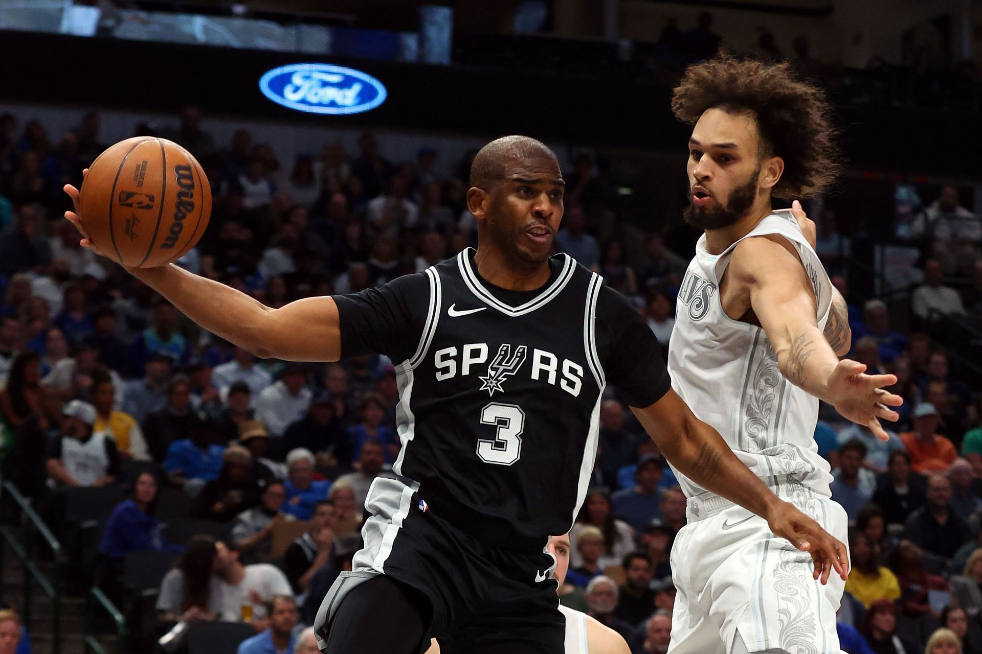 San Antonio Spurs v Dallas Mavericks - Source: Getty