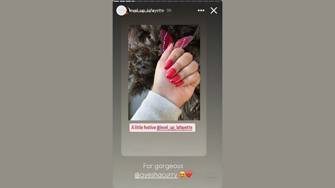 Ayesha Curry shares picture of her new nails (Credits: level_up_lafayette/Instagram)