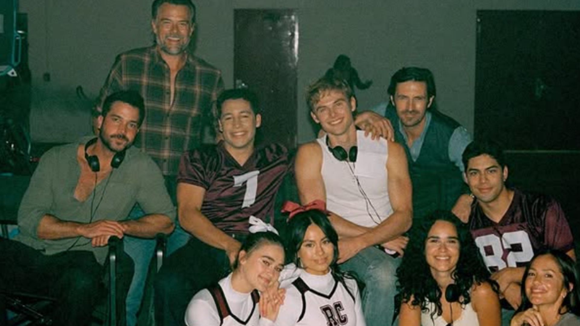 The cast of the show (Image via Instagram/@garrettwareing)