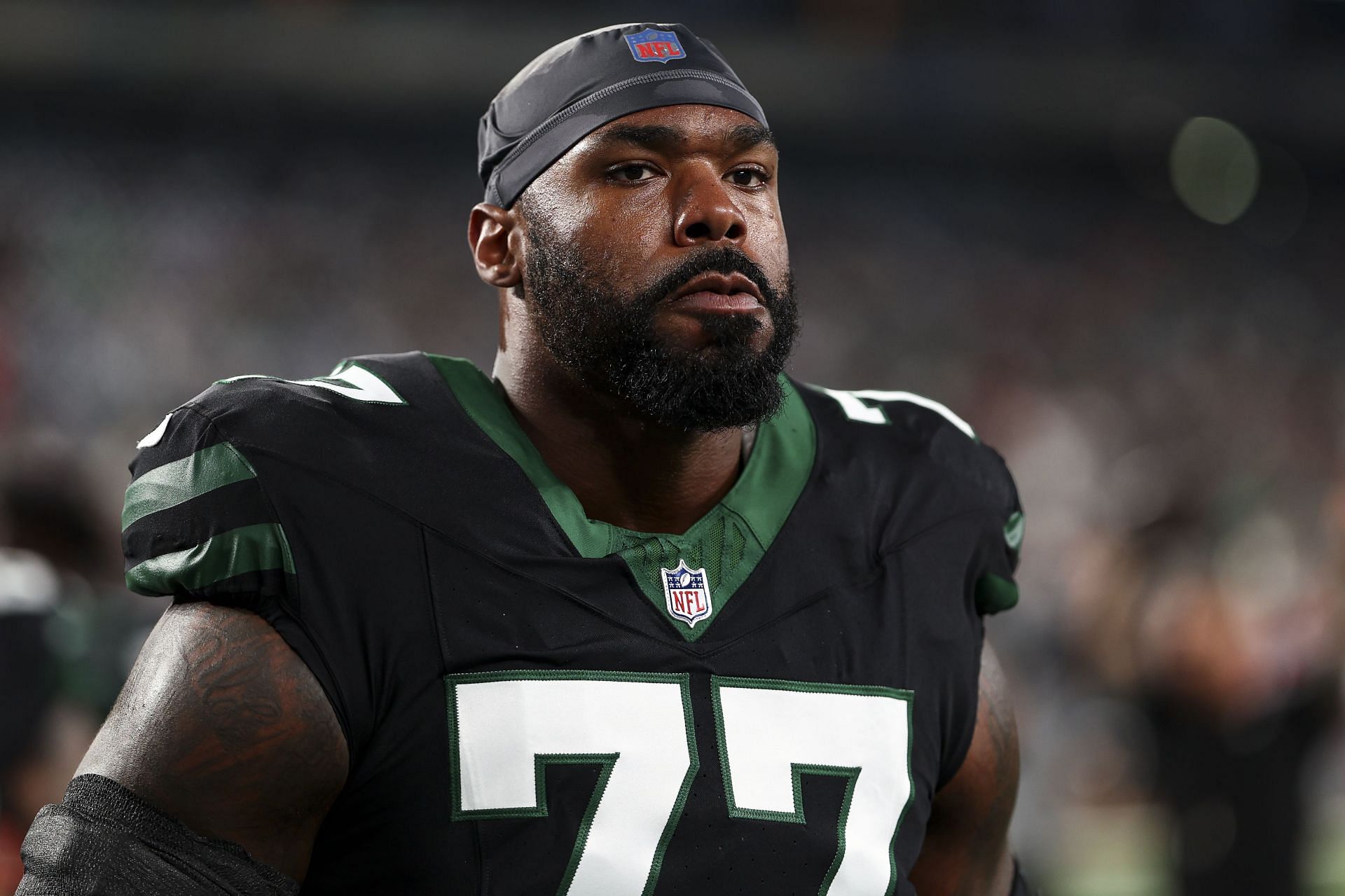 Tyron Smith of the New York Jets warms up - Source: Getty