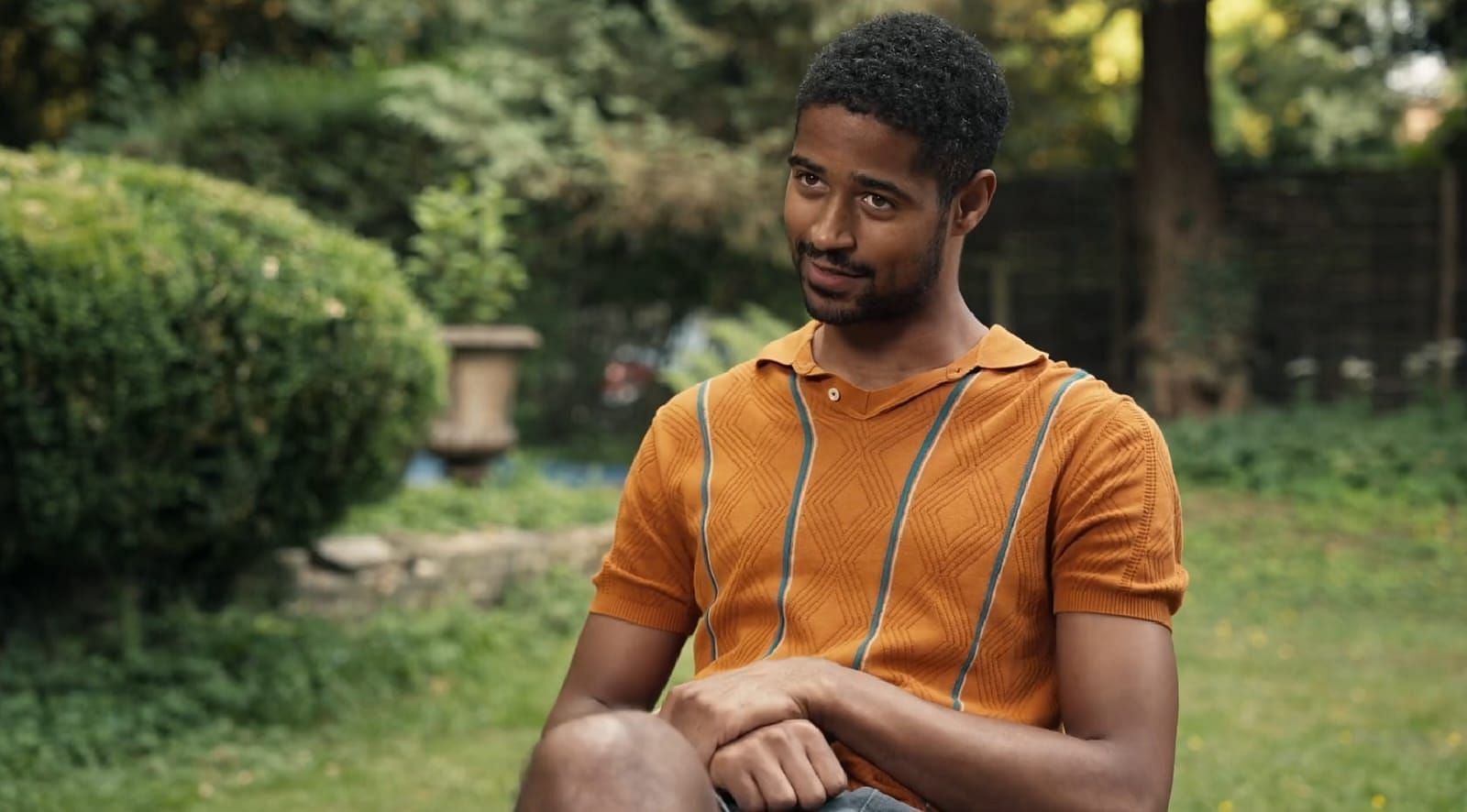 Alfred Enoch as Pete Thomas (Image via STARZ)