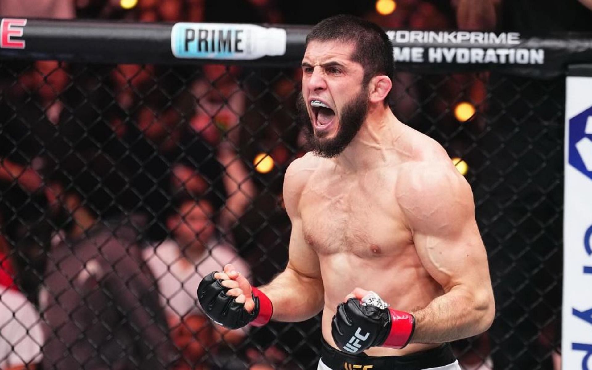 Islam Makhachev sends a warning to everyone who might face him in the future. [Image credit: @islam_makhachev on Instagram]