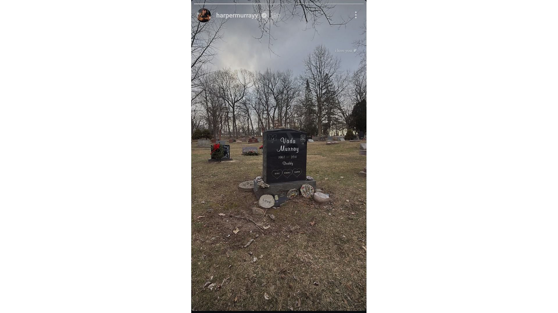 Screenshot of Murray&#039;s Instagram story feat her visit to her father&#039;s grave (Image via: Murray&#039;s Instagram handle)