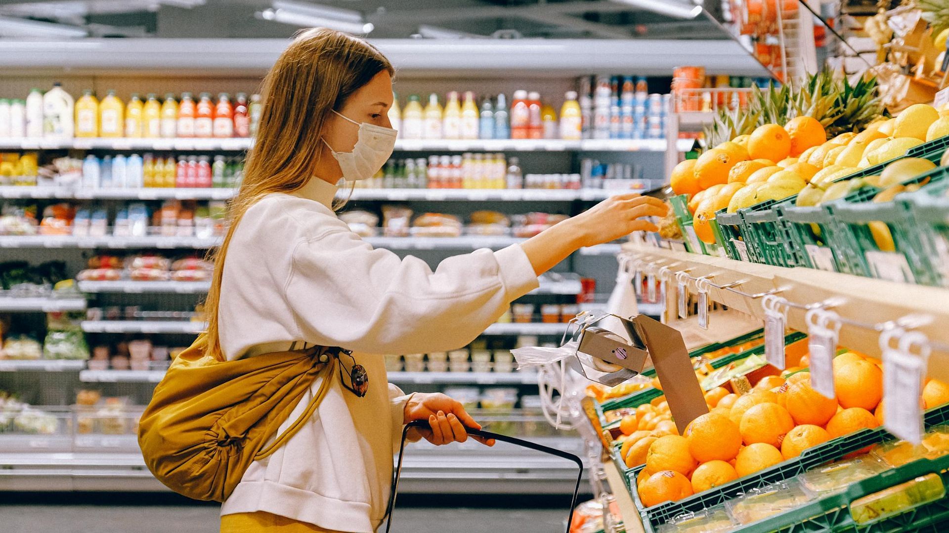 What is the most popular grocery store in America? Details explored 