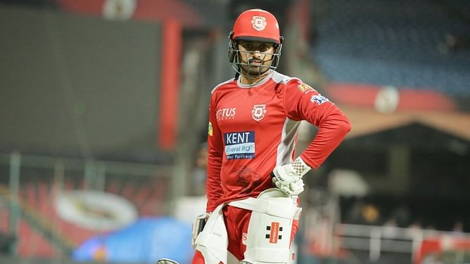 विजय हजारे ट्रॉफी में धमाका करने वाले करुण नायर IPL 2025 में किस टीम का हैं हिस्सा?