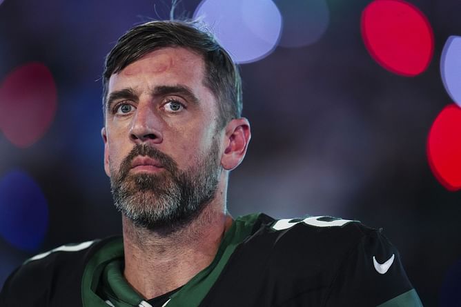 Bengals’ $64,000,000 Pro Bowler offers to bribe Aaron Rodgers with trip to Peru