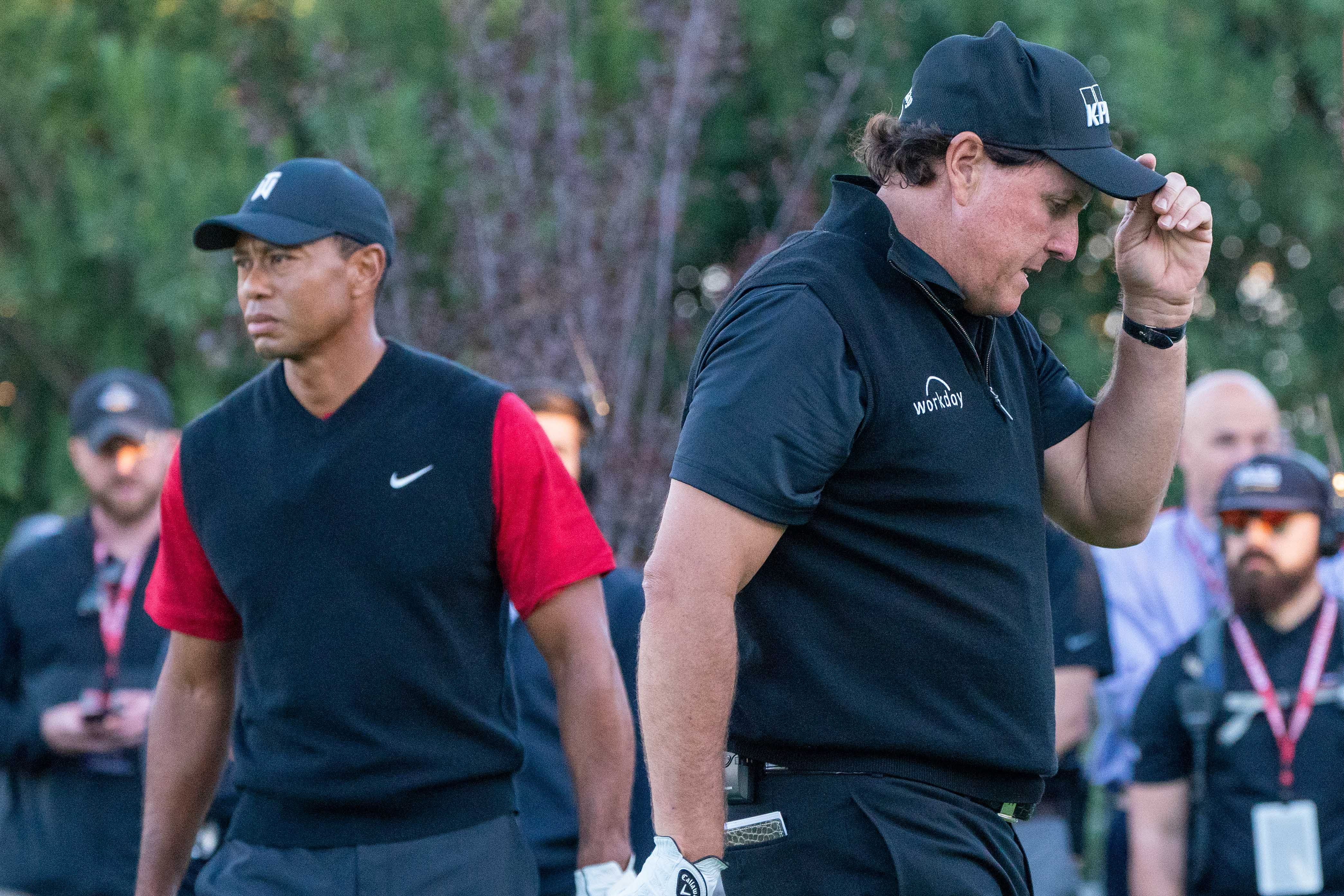 PGA: The Match: Tiger vs. Phil - Source: Imagn