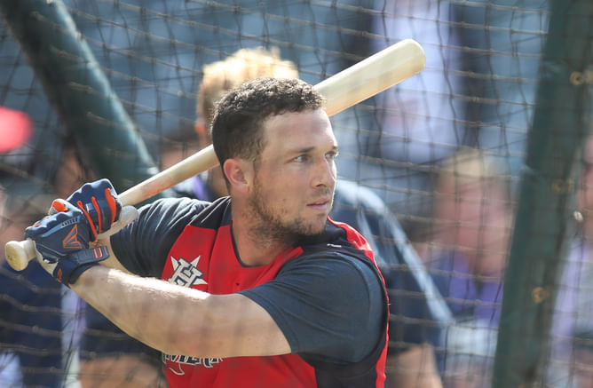 Alex Bregman shows off BP session during off-season grind amid growing free-agency speculation