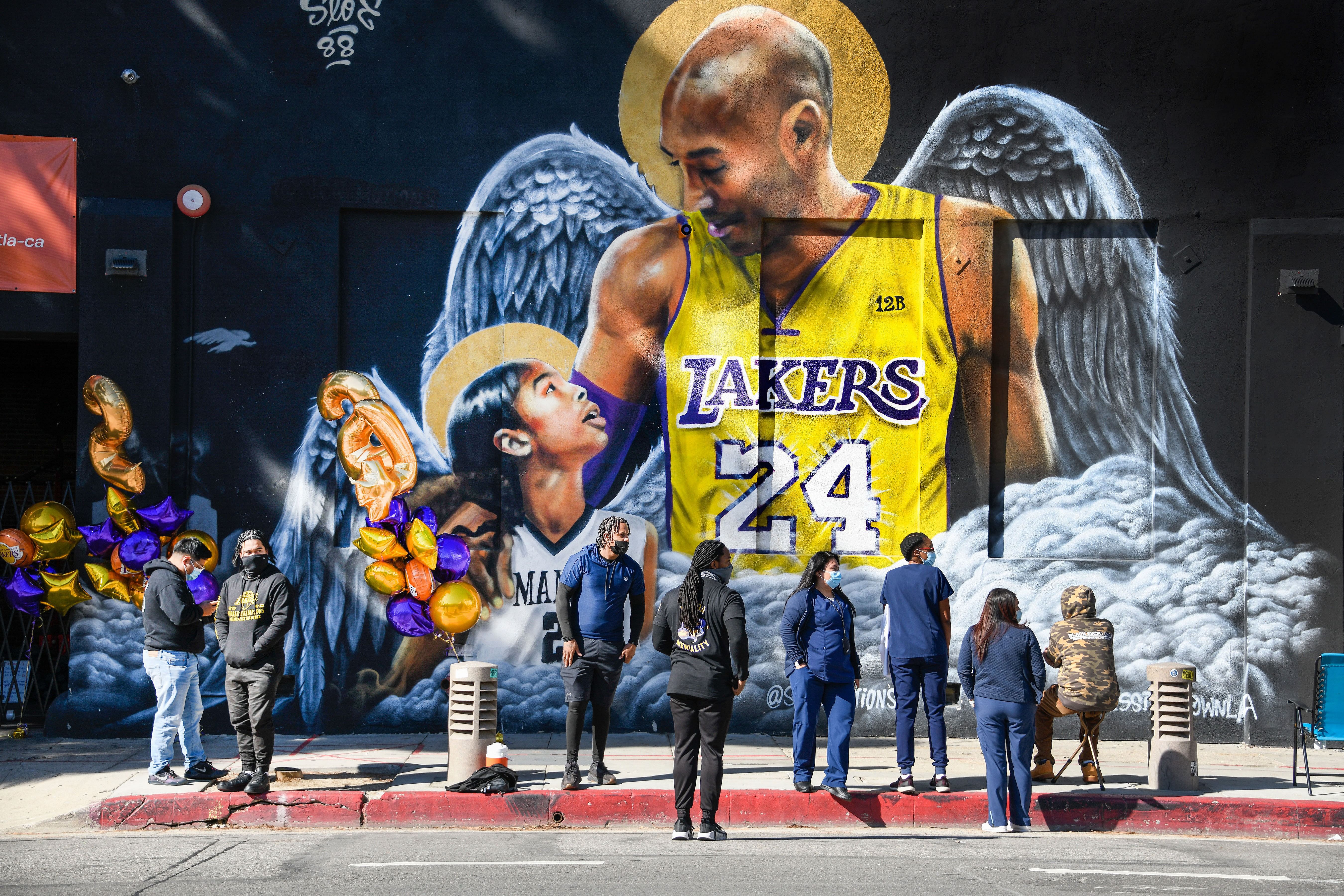 Kobe Bryant Mural - Source: Imagn