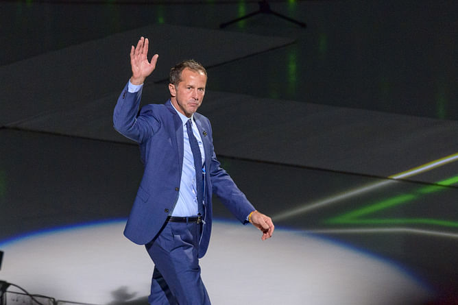 Mike Modano drops truth bomb over Mike Babcock's controversial decision that denied him shot at completing 1,500 NHL games