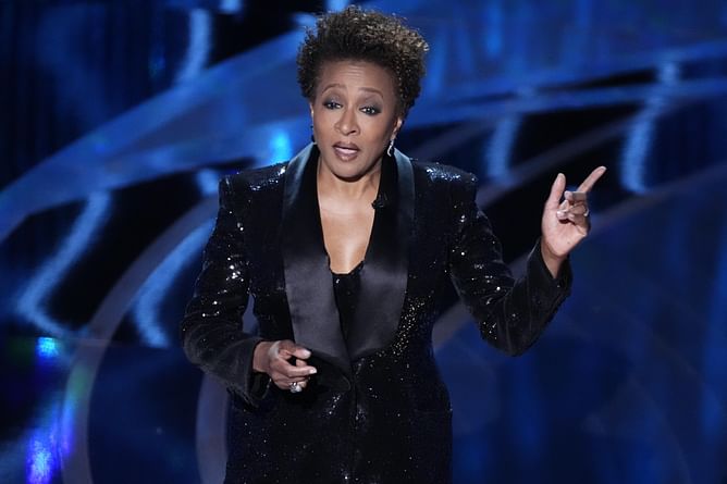 $10 million worth comedy icon and wife yearn to start WNBA franchise 'Philadelphia Sisters'