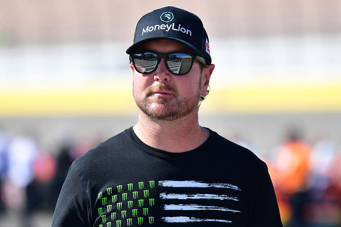 “When somebody does something so blatant”: When Kurt Busch left no room for doubt regarding his ‘middle finger’ policy